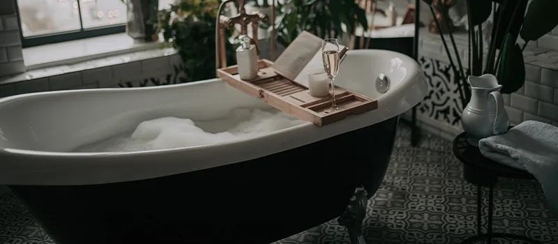 Full Bed Bathtub Replacement in Vanier, Oshawa